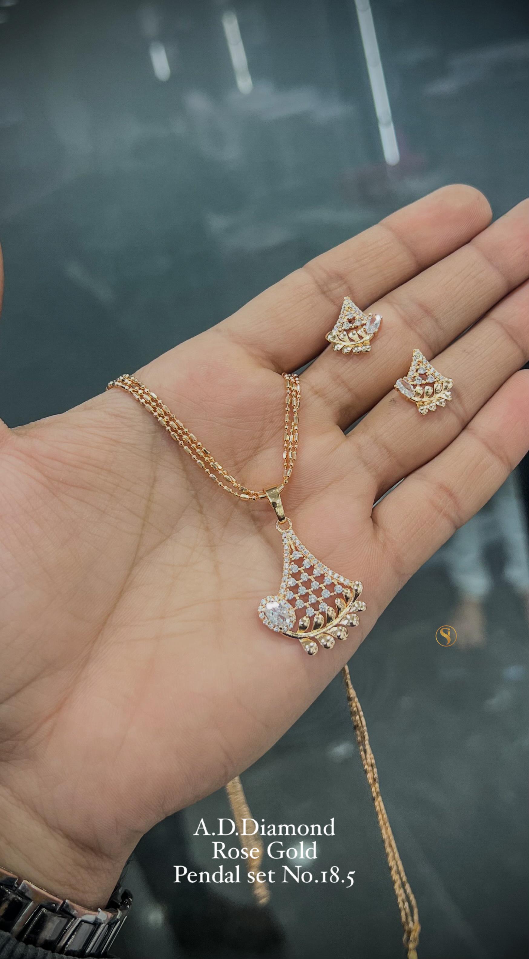 A.D.Diamond Rose Gold Pendal Set