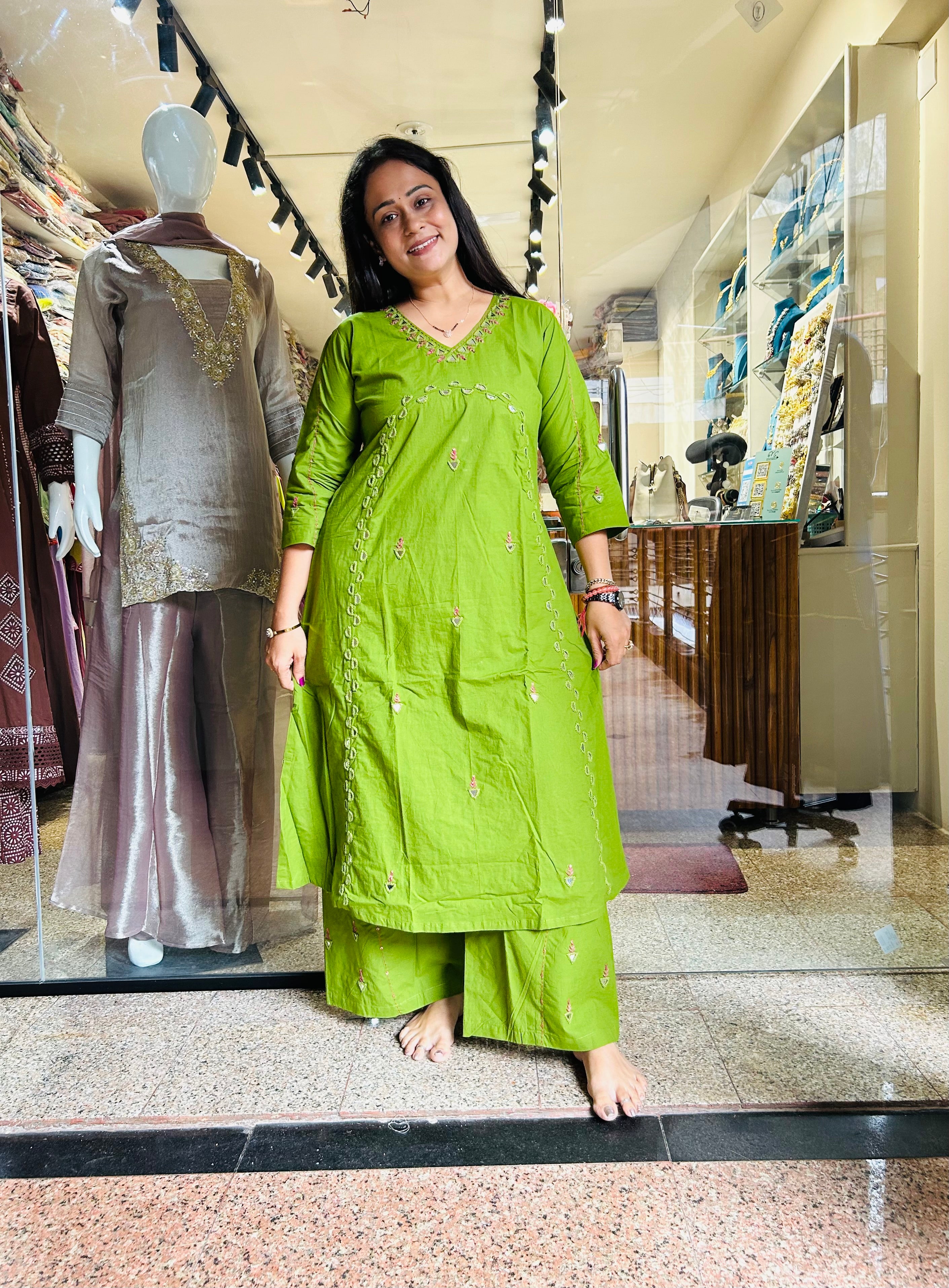Parrot Aline Top with Plazzo Set