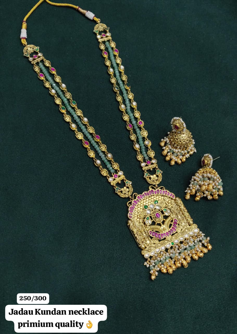 Jadau Kundan Necklace
